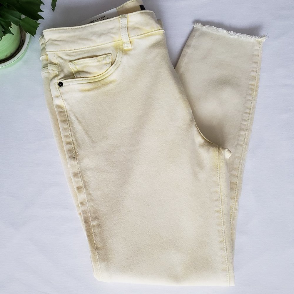 DL1961 Florence Cropped Jeans Instasculpt Pale Citrus Yellow Size 32 Brand New
